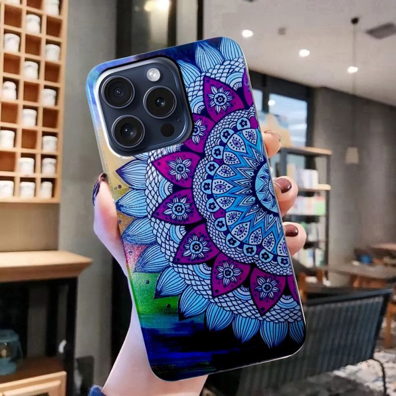 Coque iPhone 16 Pro Max Mandala